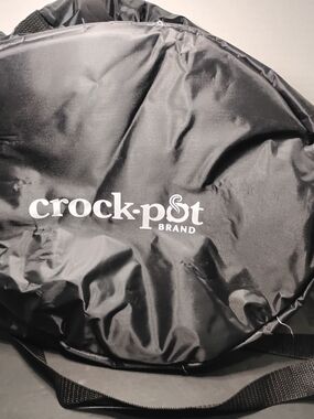 The Crock Pot Insulated Slow Cooker Carrier Travel Bag in black